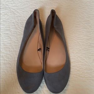 H & M flats